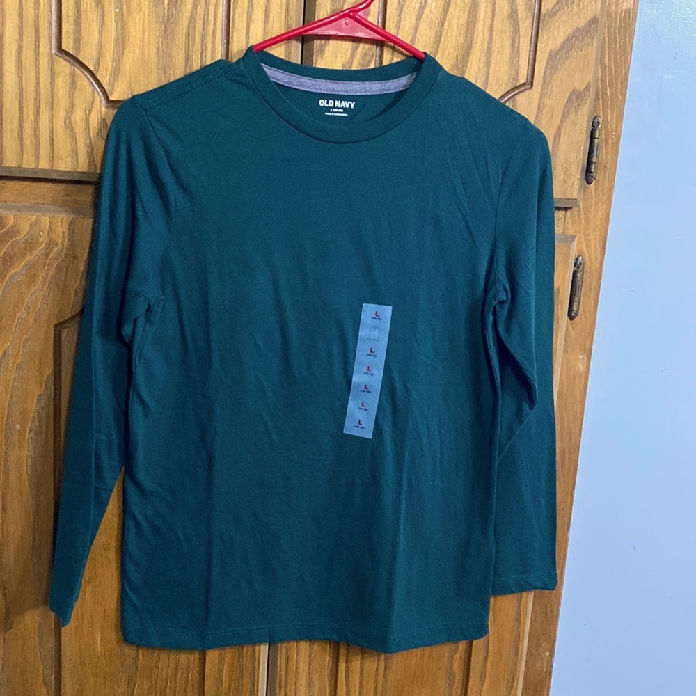 Old Navy Long Sleeved Shirt